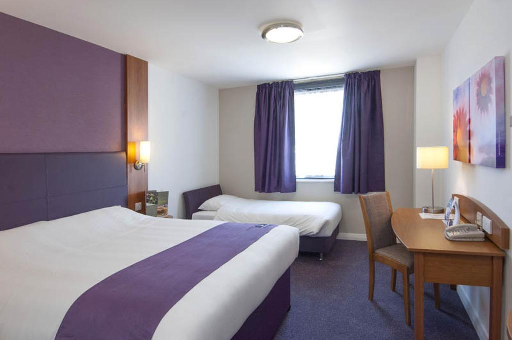 Premier Inn Tonbridge Quarto foto
