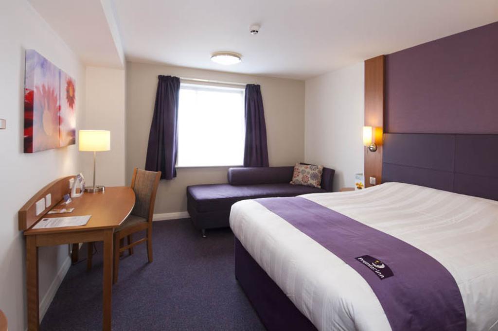 Premier Inn Tonbridge Quarto foto