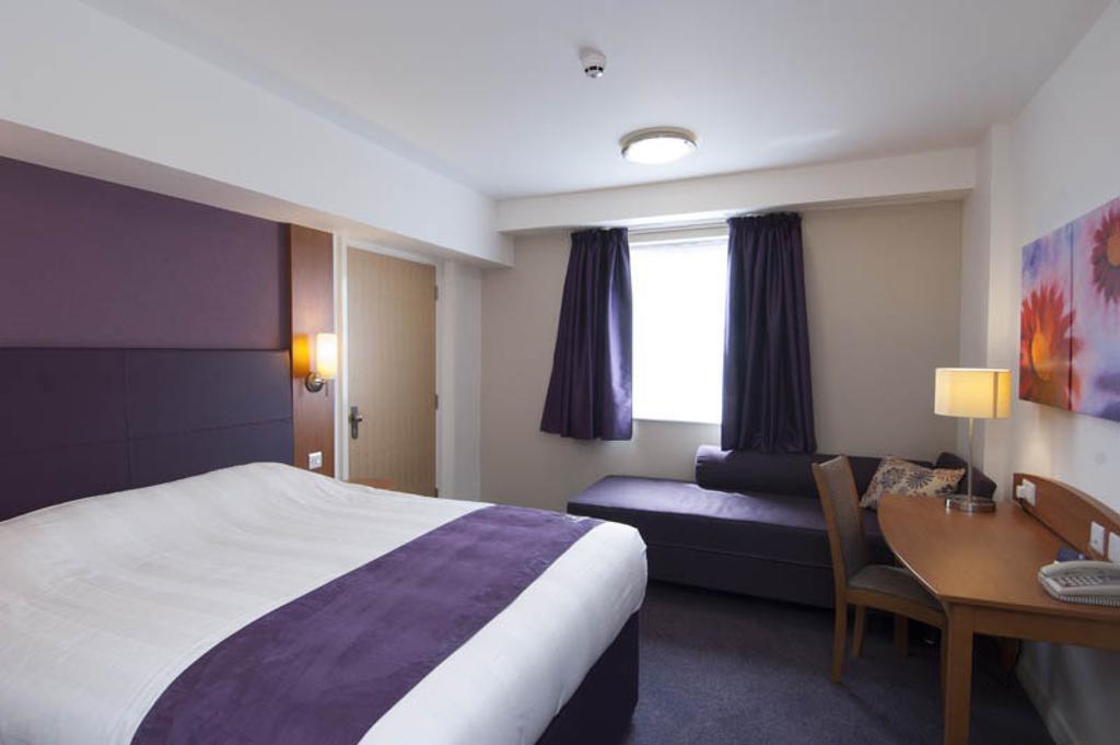 Premier Inn Tonbridge Quarto foto